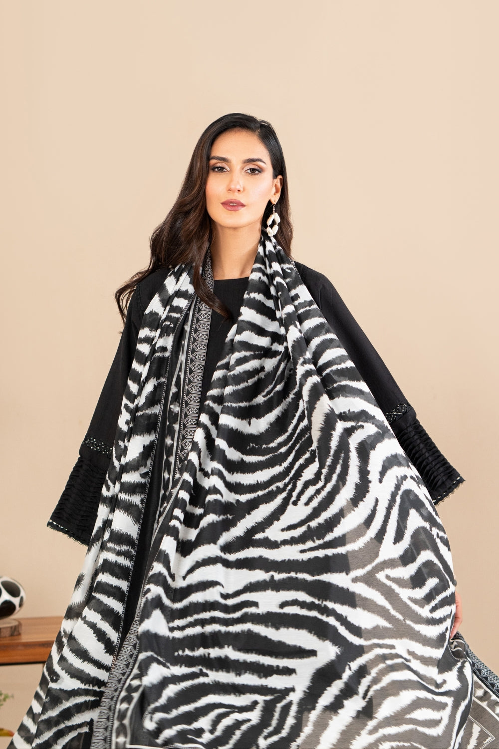 3 PC Stitched | Dobby Lawn Suit