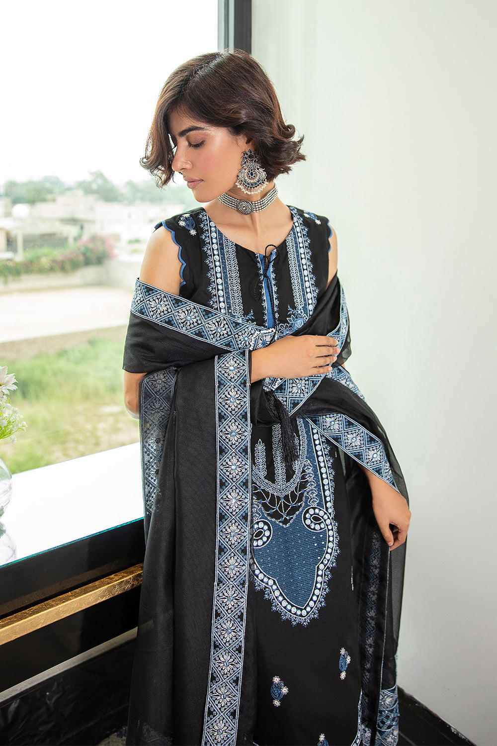 3 PC Unstitched Embroidered Suit