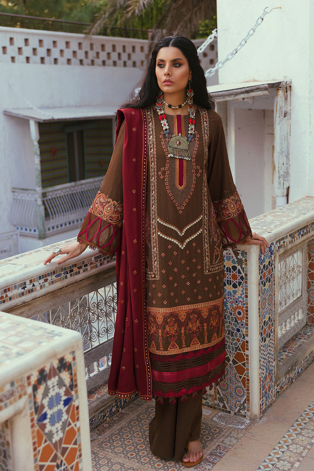 3 PC Unstitched Embroidered Suit