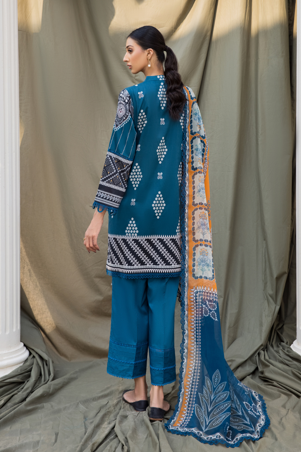 3PC Unstitched | Digital Printed Cambric Suit