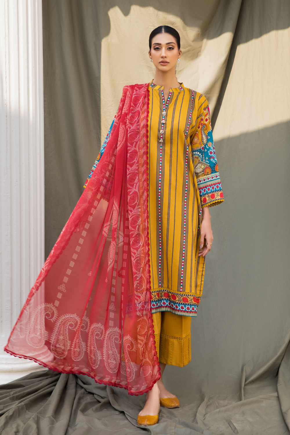 3PC Unstitched | Digital Printed Cambric Suit