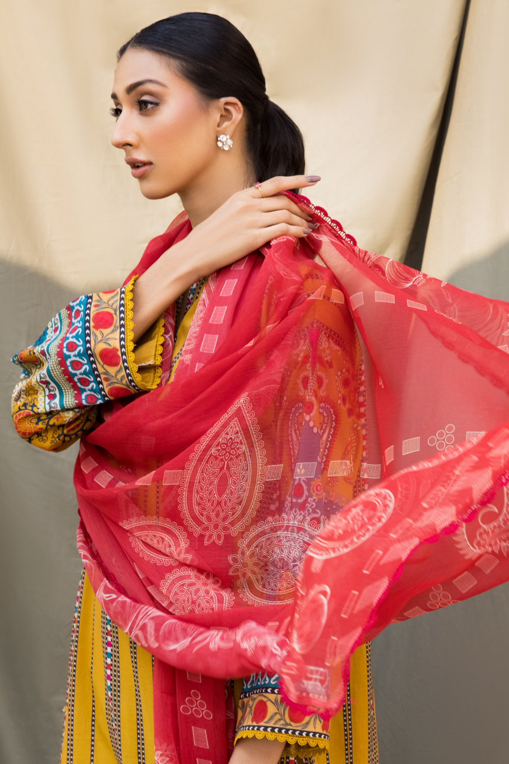 3PC Unstitched | Digital Printed Cambric Suit