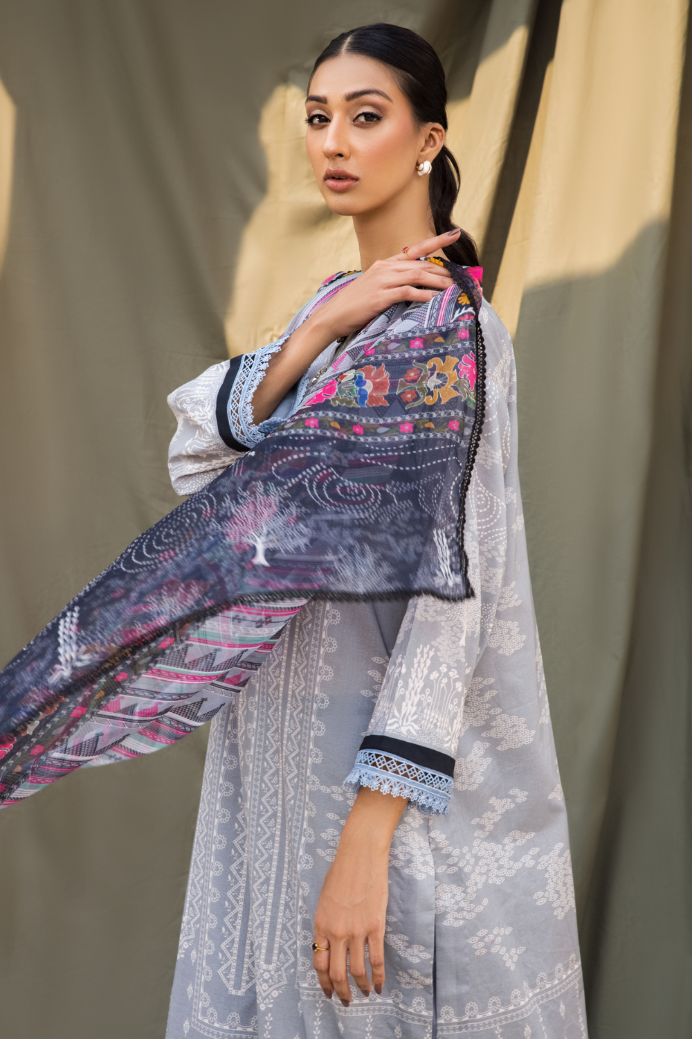 3PC Unstitched | Digital Printed Cambric Suit