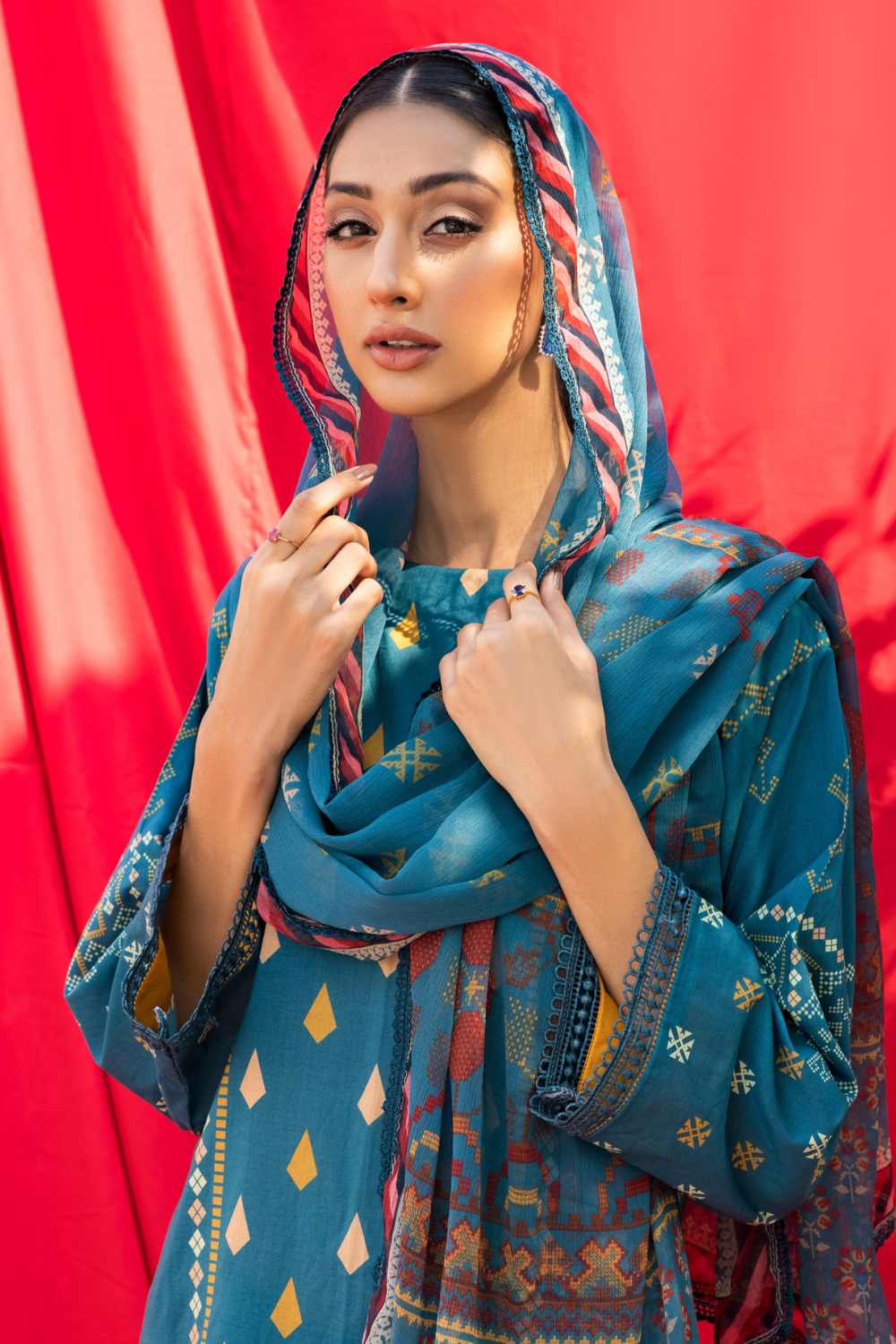 2 PC Unstitched | Printed Cambric Shirt + Chiffon Dupatta