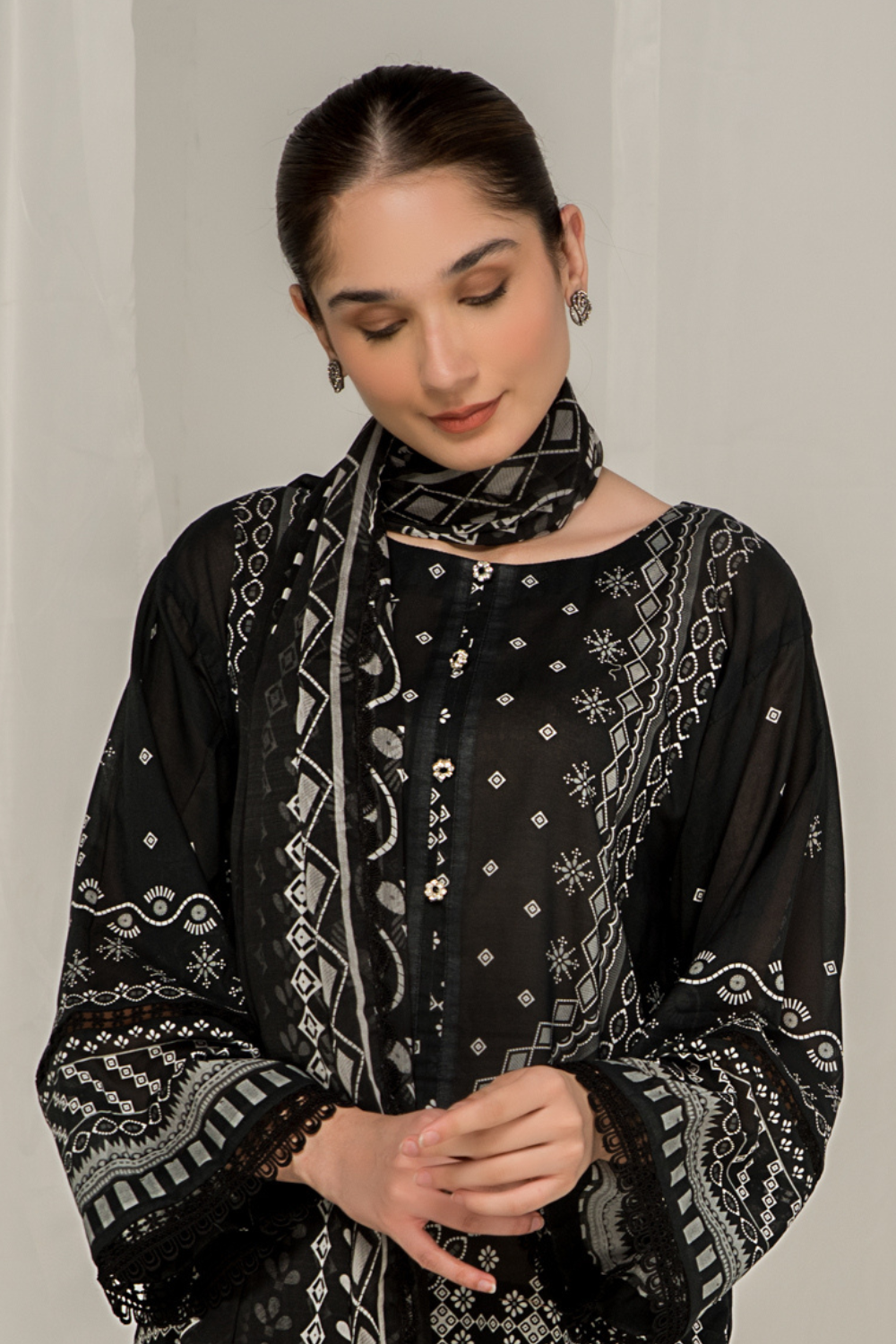 3 PC Unstitched Printed Lawn Suit