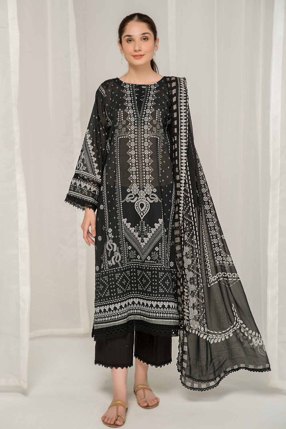 3 PC Unstitched Printed Lawn Suit