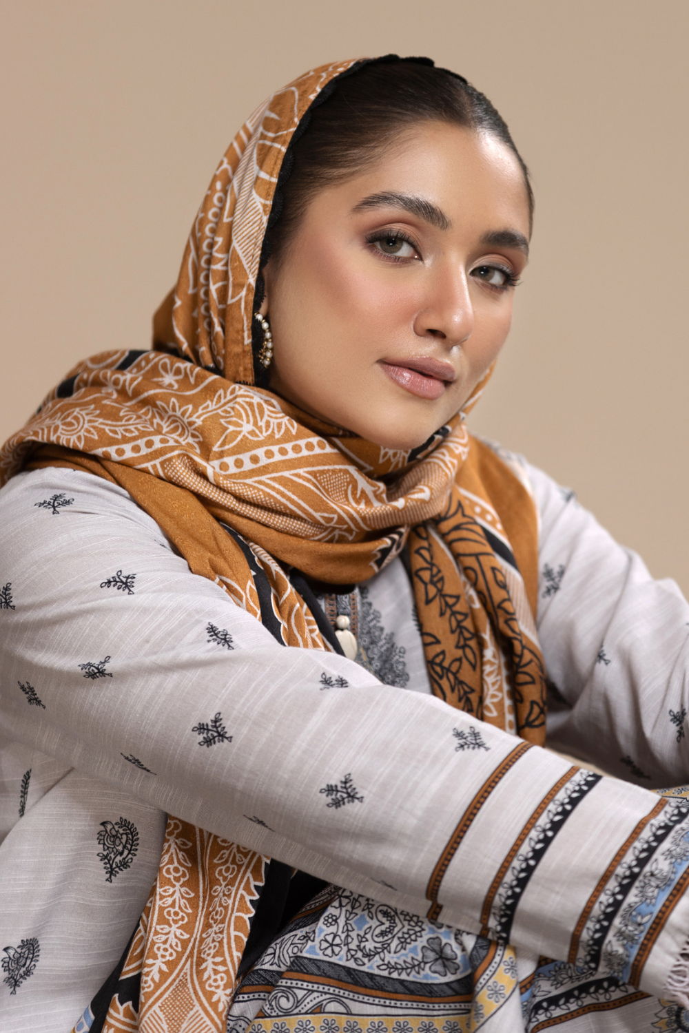3 PC Unstitched | Khaddar Printed Suit