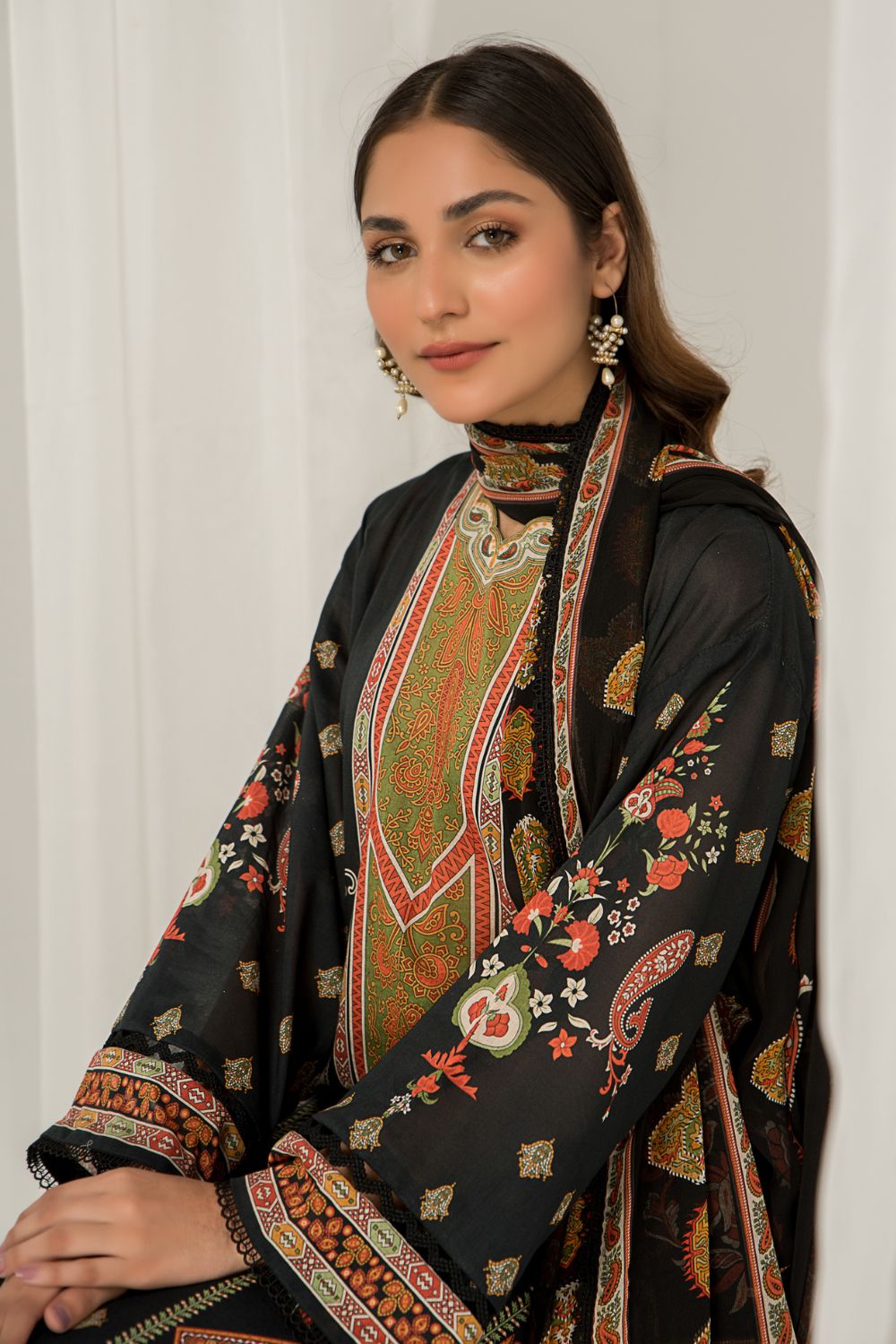 3 PC Unstitched Printed Lawn Suit