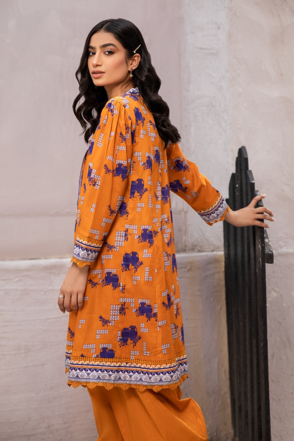 2 PC Unstitched | Digital Printed Lawn Shirt + Dyed Cambric Trouser