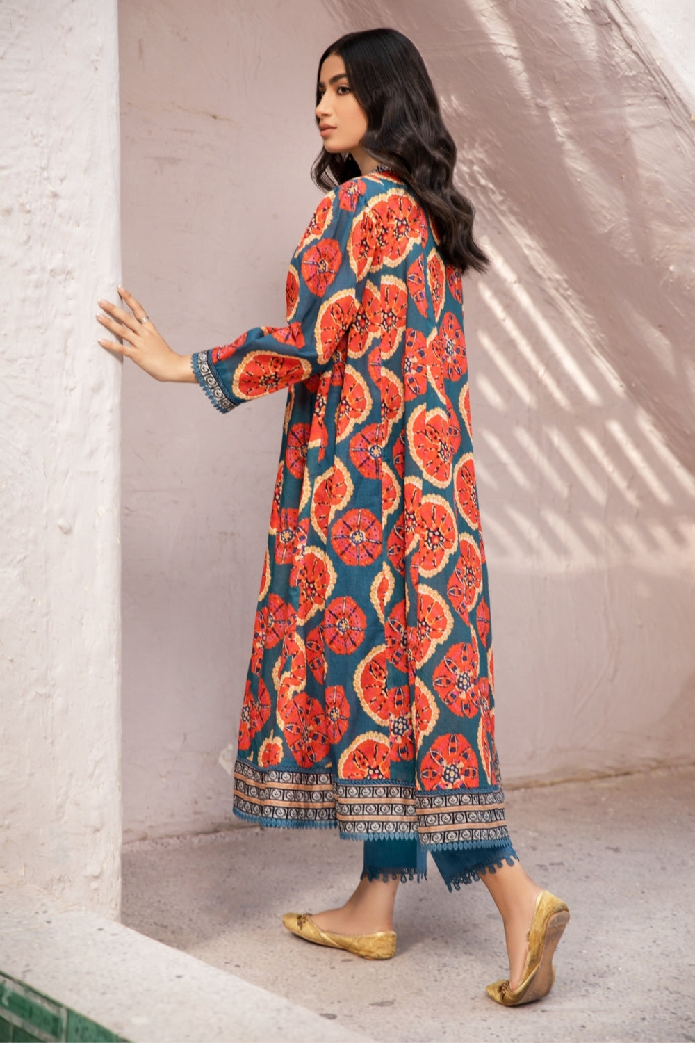 2 PC Unstitched | Digital Printed Lawn Shirt + Dyed Cambric Trouser