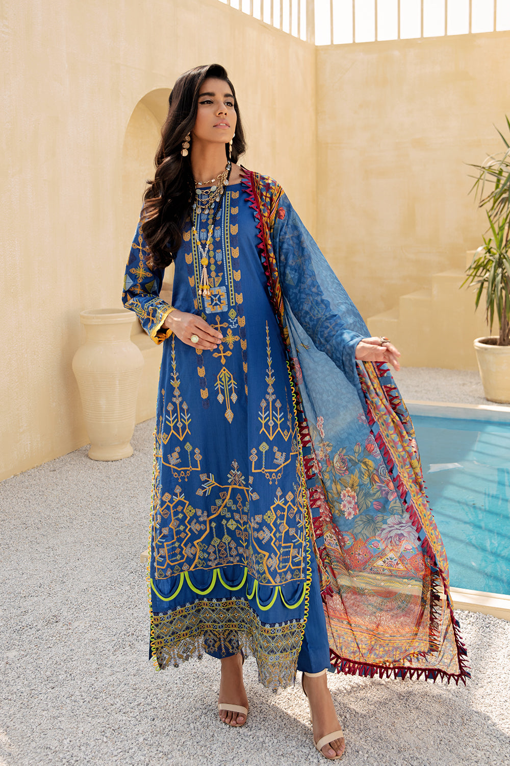 3 PC Unstitched Embroidered Suit