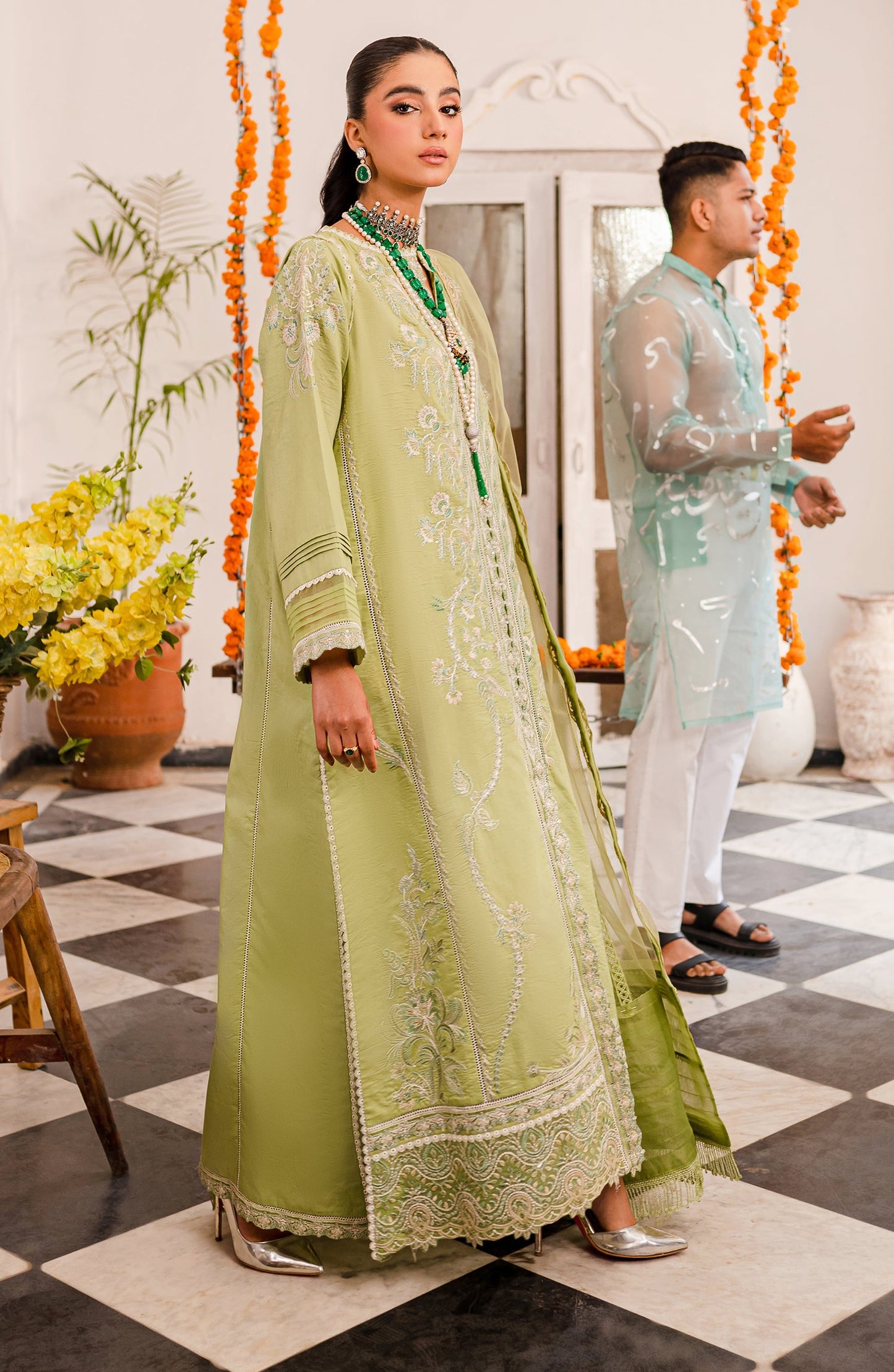 Luxury Lawn - Fashion City (MLFD-134) Maryum N Maria