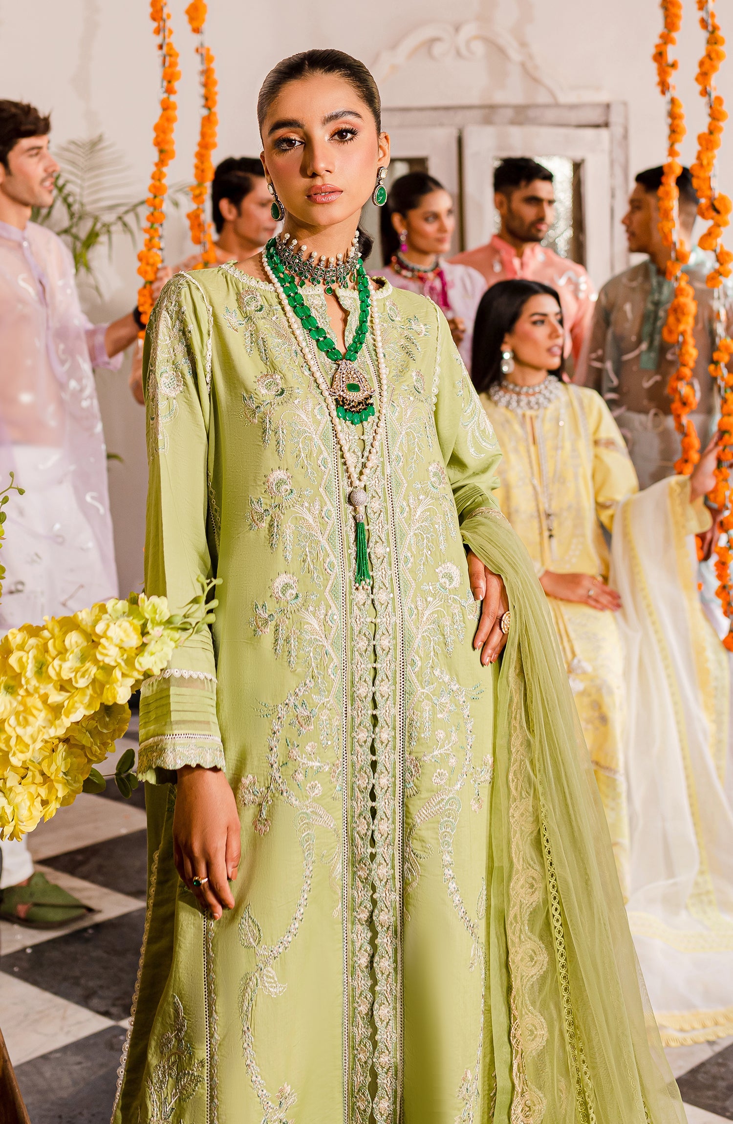 Luxury Lawn - Fashion City (MLFD-134) Maryum N Maria