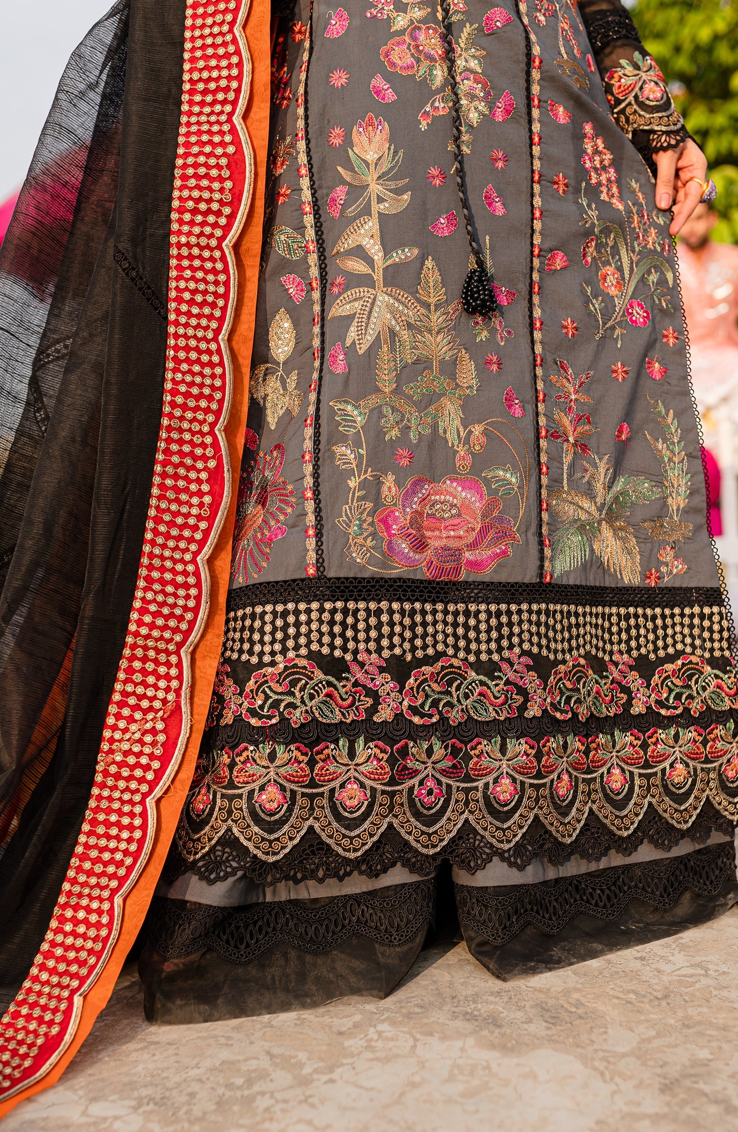 Luxury Lawn - Chilli (MLFD-129) Maryum N Maria