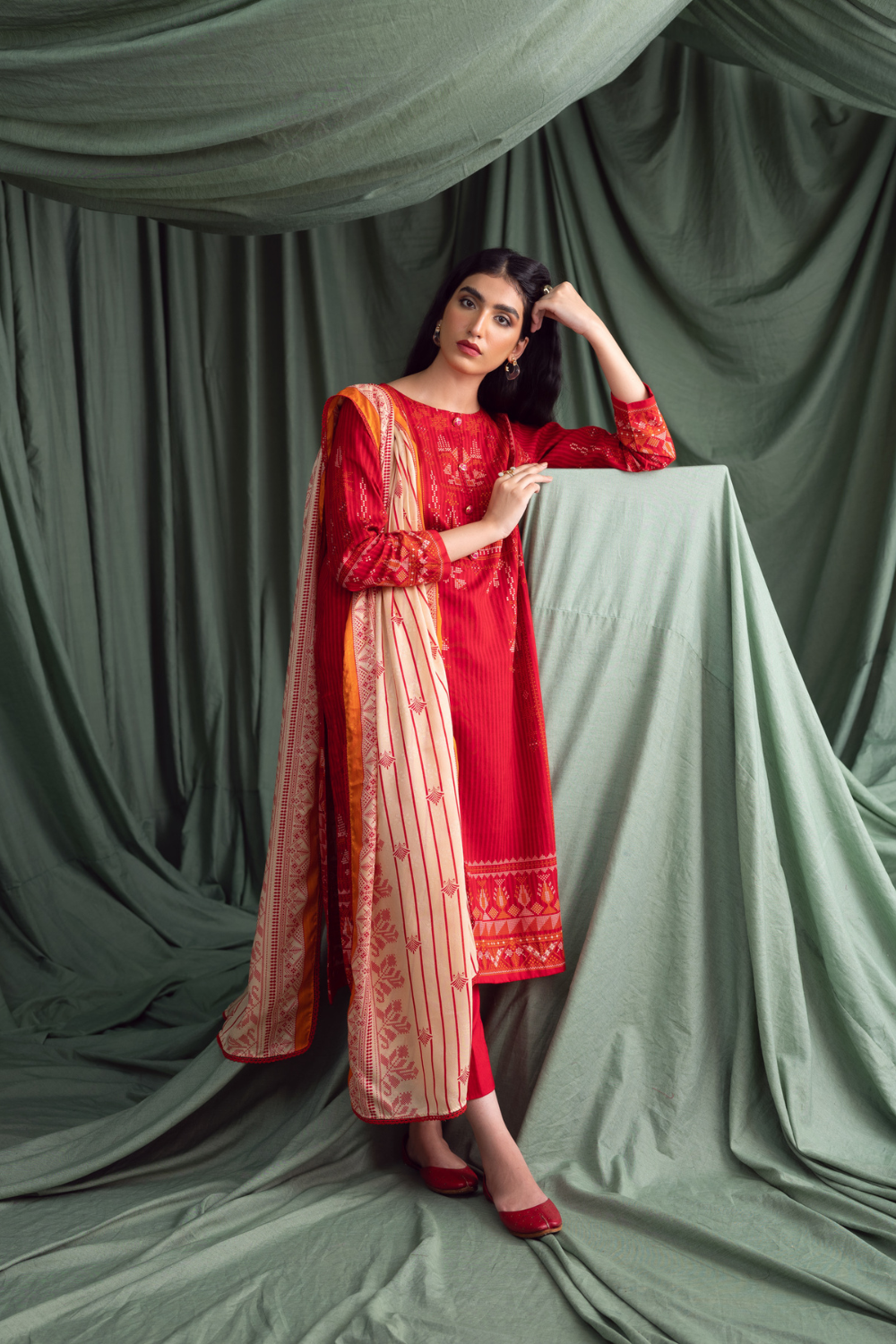 3PC Unstitched | Printed Linen Suit | Jacquard Dupatta
