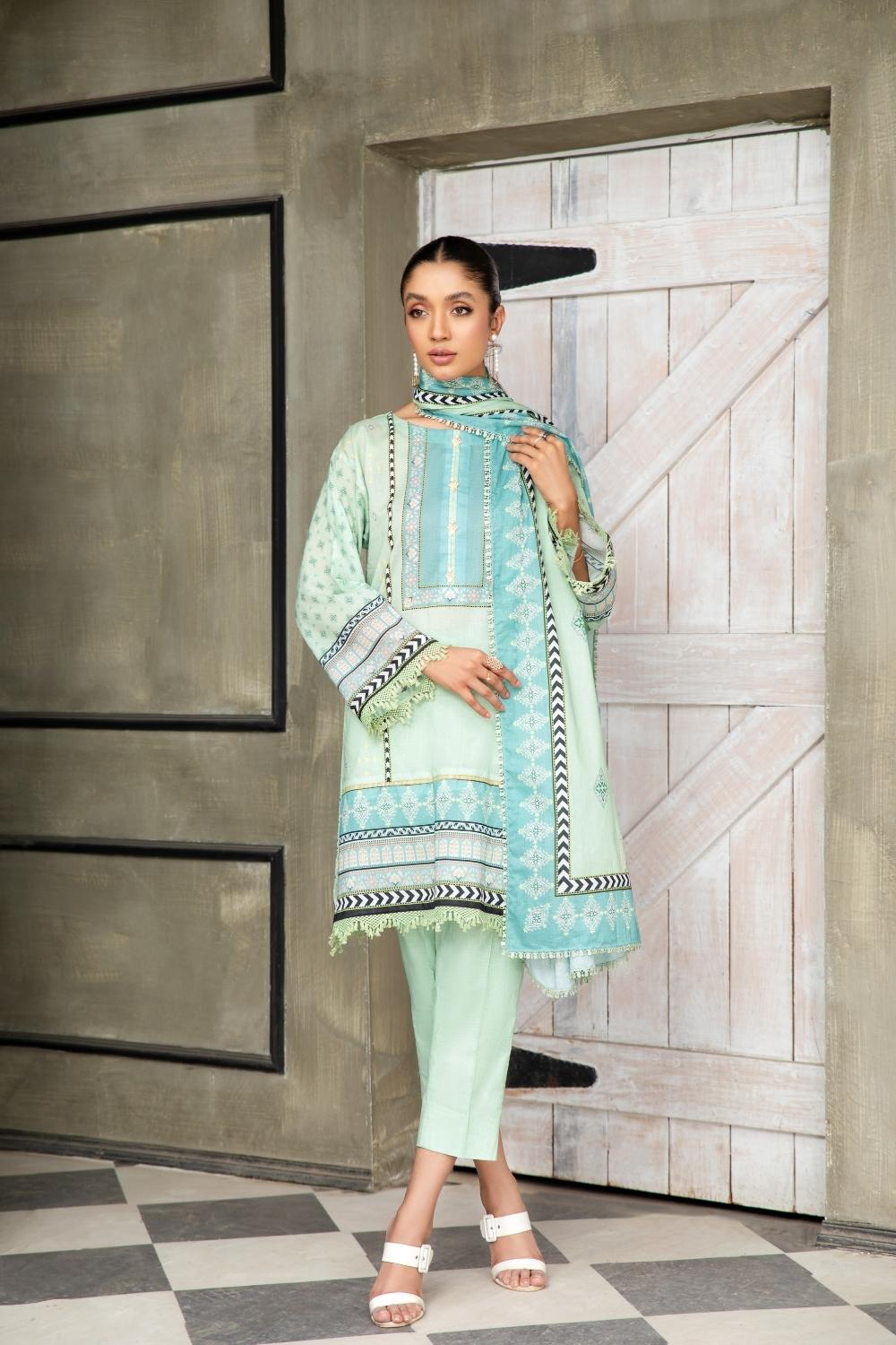 3 PC Unstitched Printed Lawn Suit