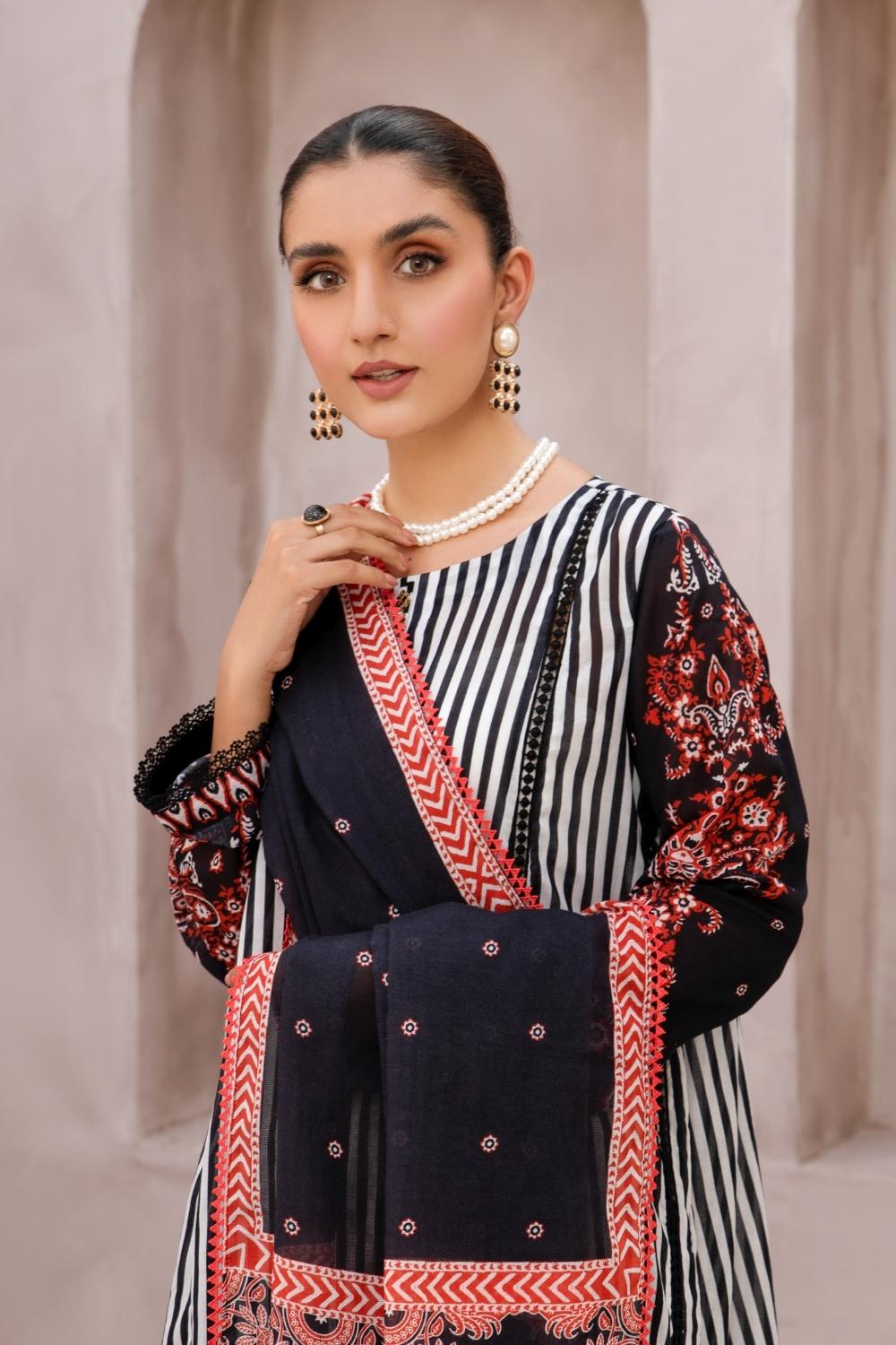 2 PC Unstitched | Printed Lawn Shirt +  Printed Cotton Net Dupatta