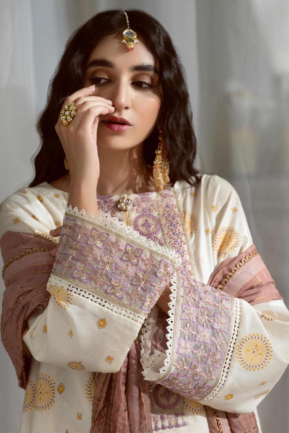 3PC Unstitched Embroidered + Printed Suit