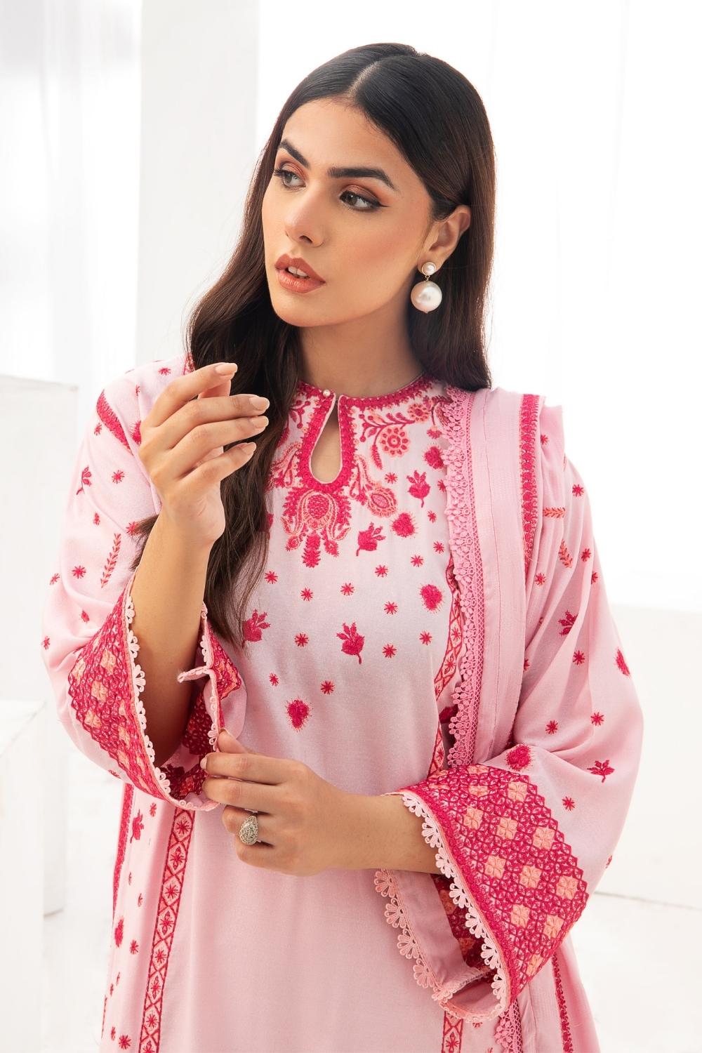 3PC Unstitched |Embroidered Karandi Shirt+ Jacquard Shawl+ Trouser