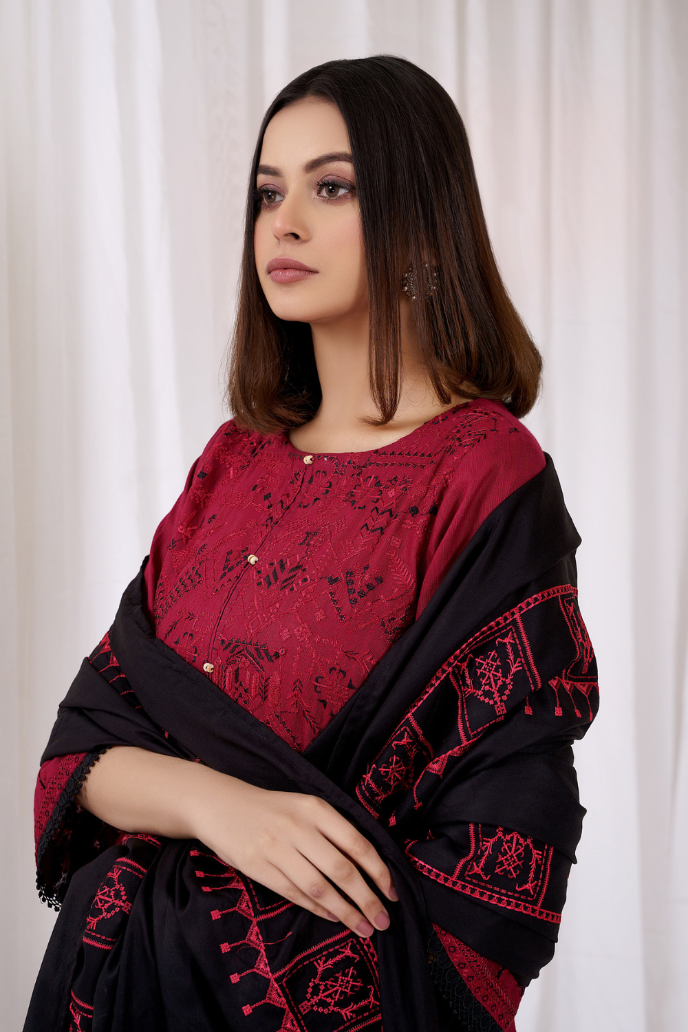 3 PC Unstitched | Khaddar Embroidered Suit