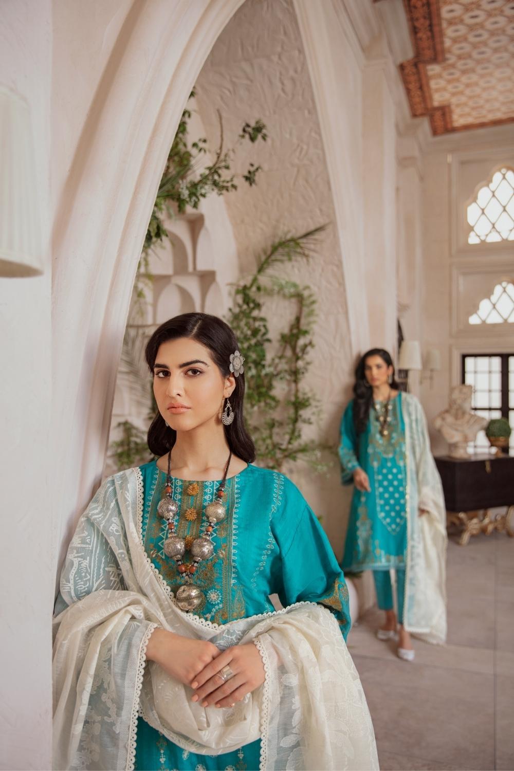 3 PC Unstitched Premium | Katpana Embroidered Shirt | Printed Dupatta