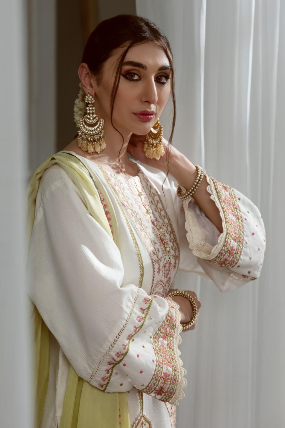 3PC Unstitched Embroidered Lawn Shirt | Silk Digital Printed Dupatta | Cambric Dyed Trouser