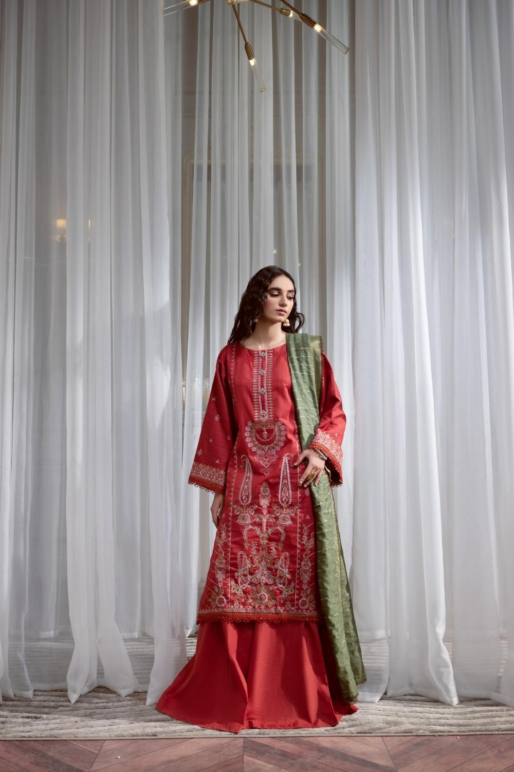 3PC Unstitched Embroidered Lawn Shirt | Banarsi Dupatta | Cambric Dyed Trouser