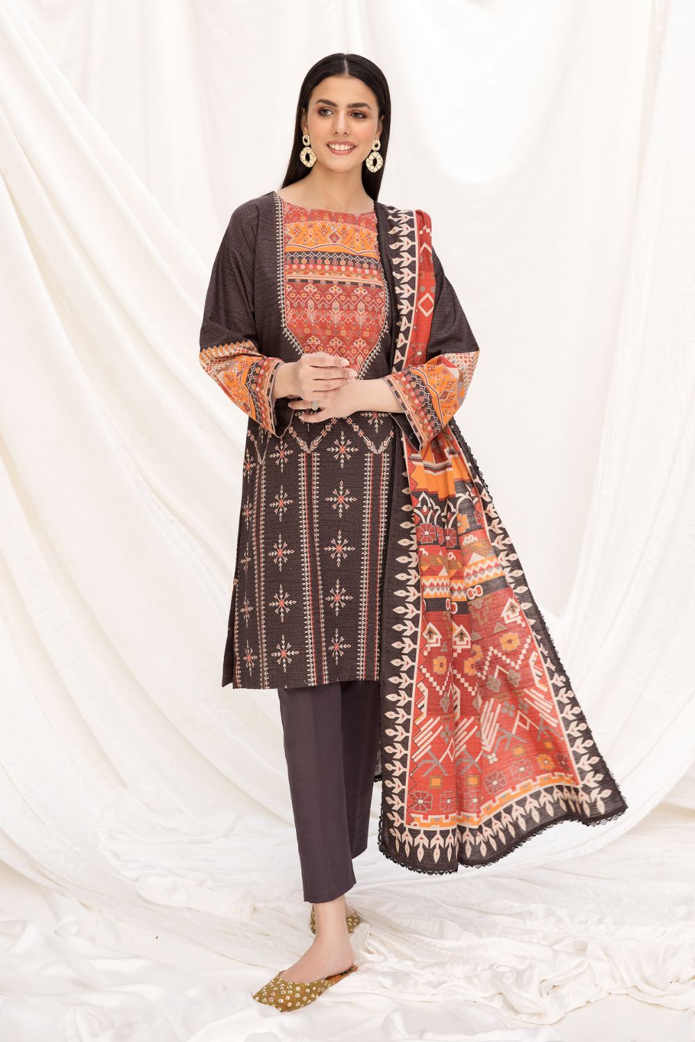 2 PC Unstitched | Khaddar Printed Shirt +  Dupatta
