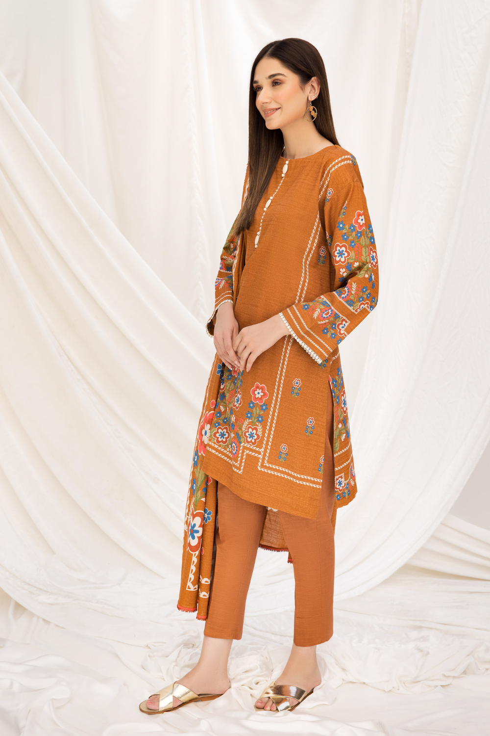2 PC Unstitched | Khaddar Printed Shirt +  Dupatta