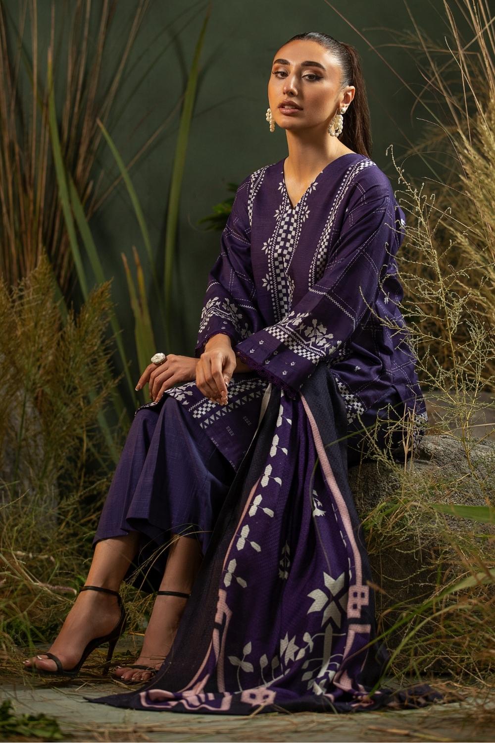 3PC Unstitched |Printed Khaddar Shirt+ Viscose Shawl + Trouser