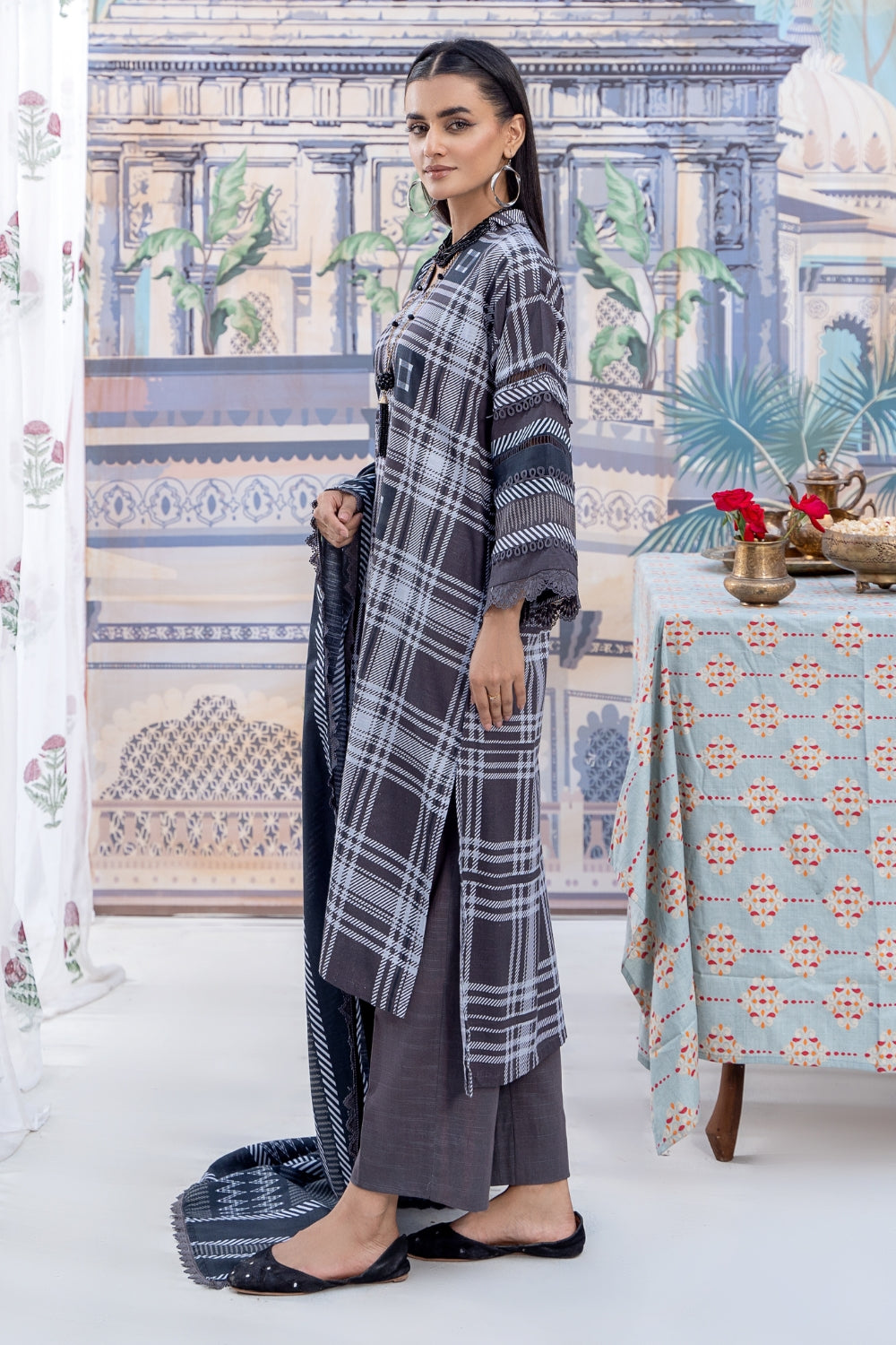 3PC Unstitched |Printed Khaddar Suit