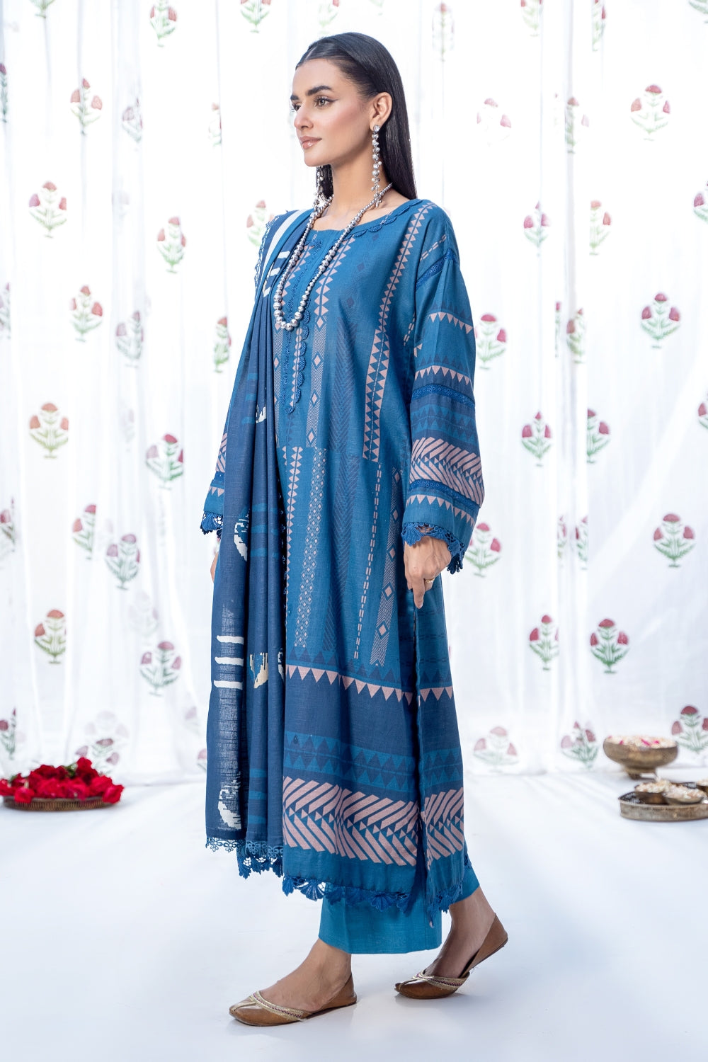 3PC Unstitched |Printed Khaddar Suit