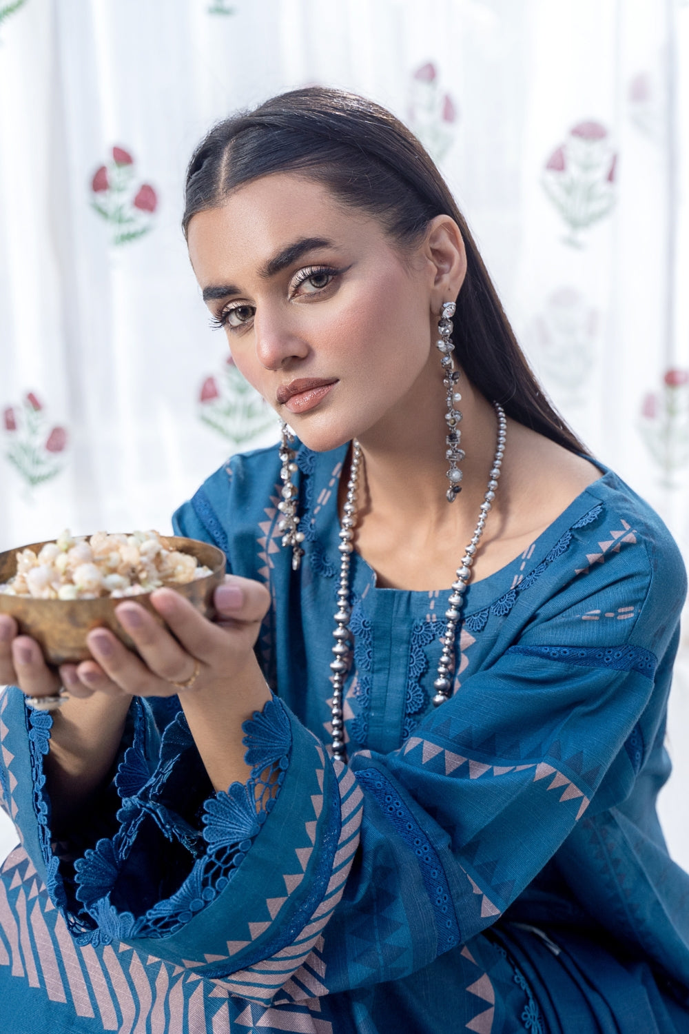 3PC Unstitched |Printed Khaddar Suit