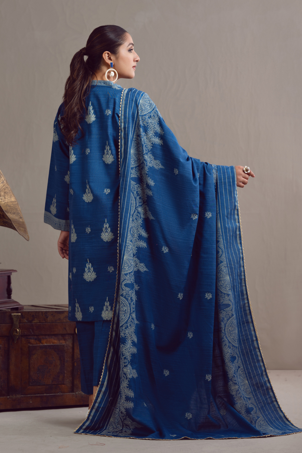 3 PC Unstitched | Khaddar Suit