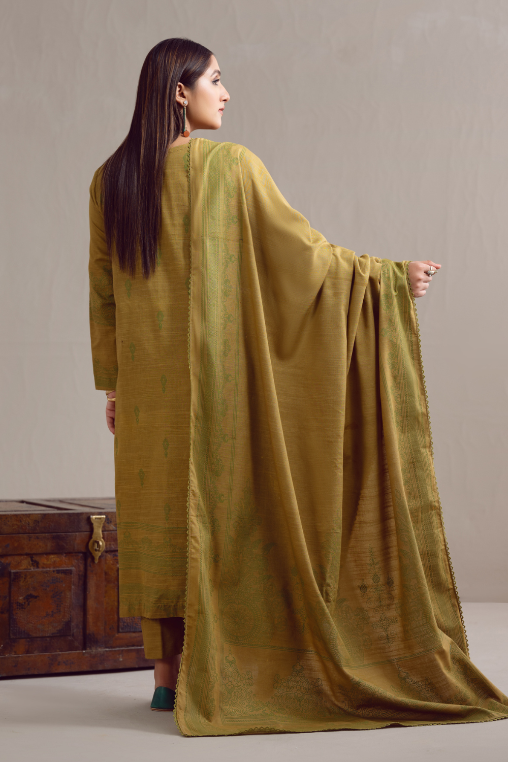 3 PC Unstitched | Khaddar Suit