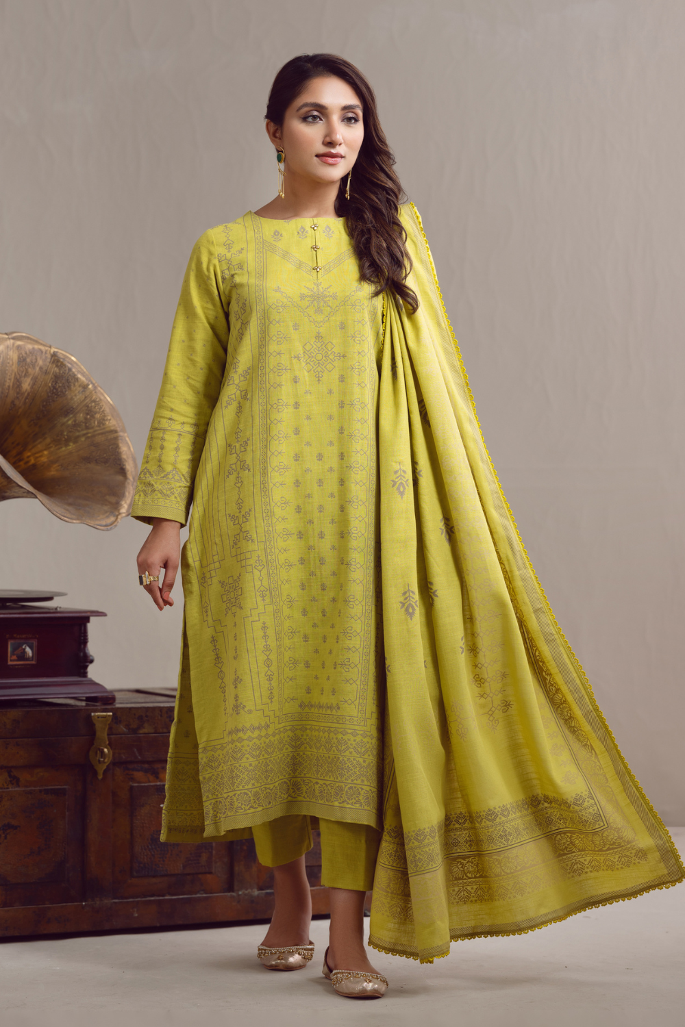 3 PC Unstitched | Khaddar Suit