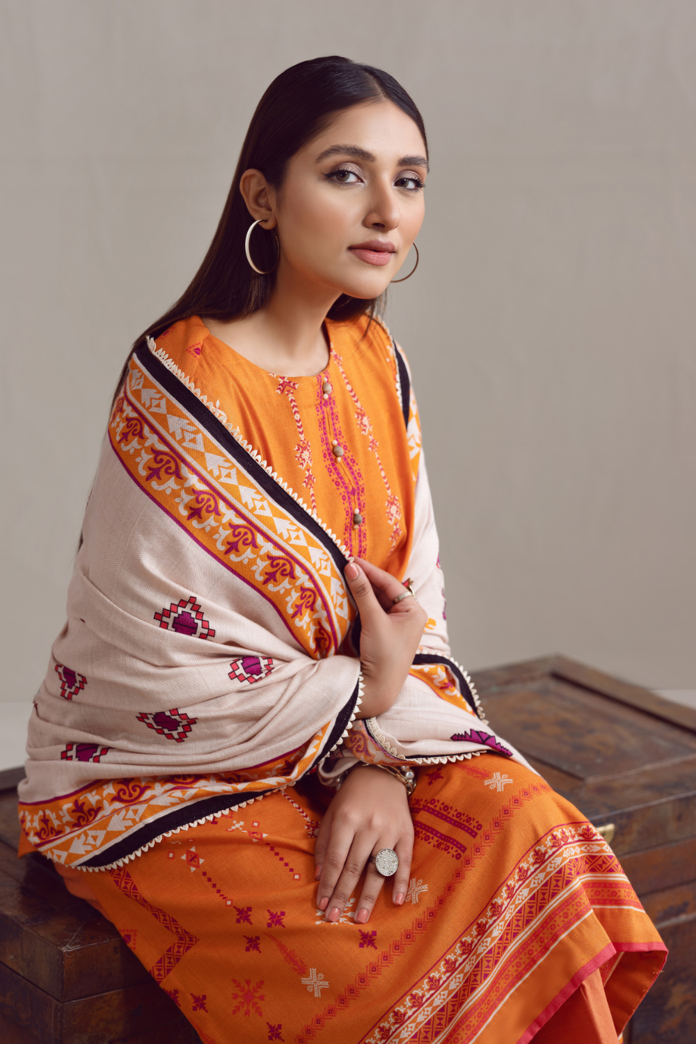 3 PC Unstitched | Khaddar Suit + Cotton Viscose Dupatta