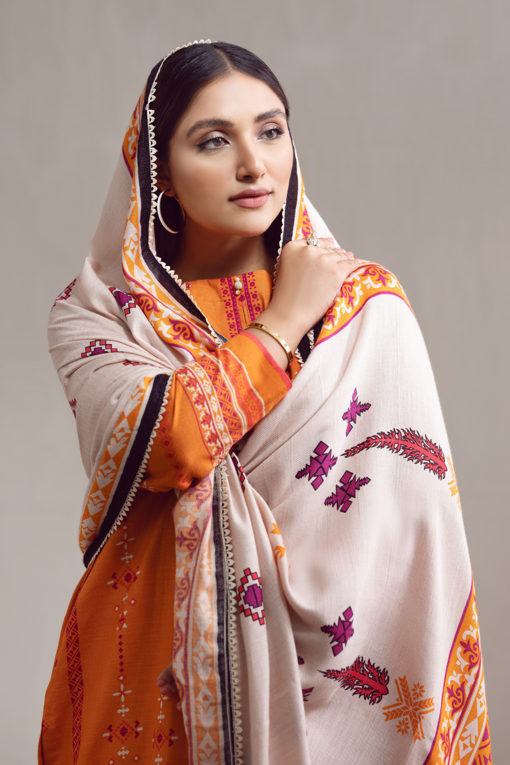 3 PC Unstitched | Khaddar Suit + Cotton Viscose Dupatta