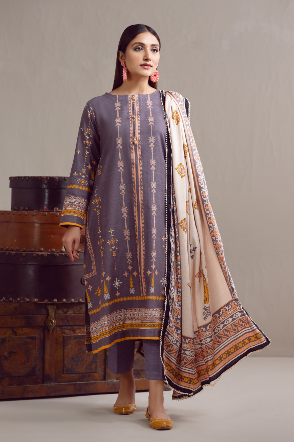 3 PC Unstitched | Khaddar Suit + Cotton Viscose Dupatta