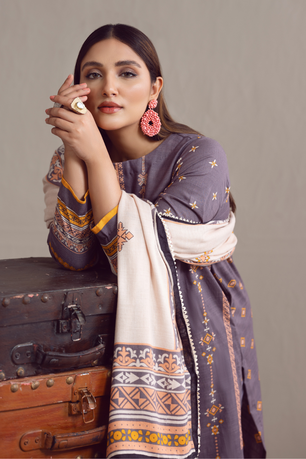 3 PC Unstitched | Khaddar Suit + Cotton Viscose Dupatta