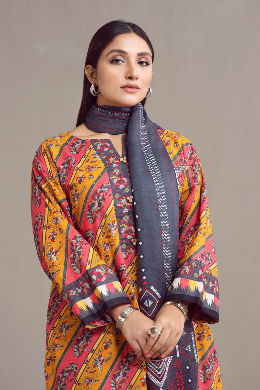 3 PC Unstitched | Khaddar Suit + Cotton Viscose Dupatta