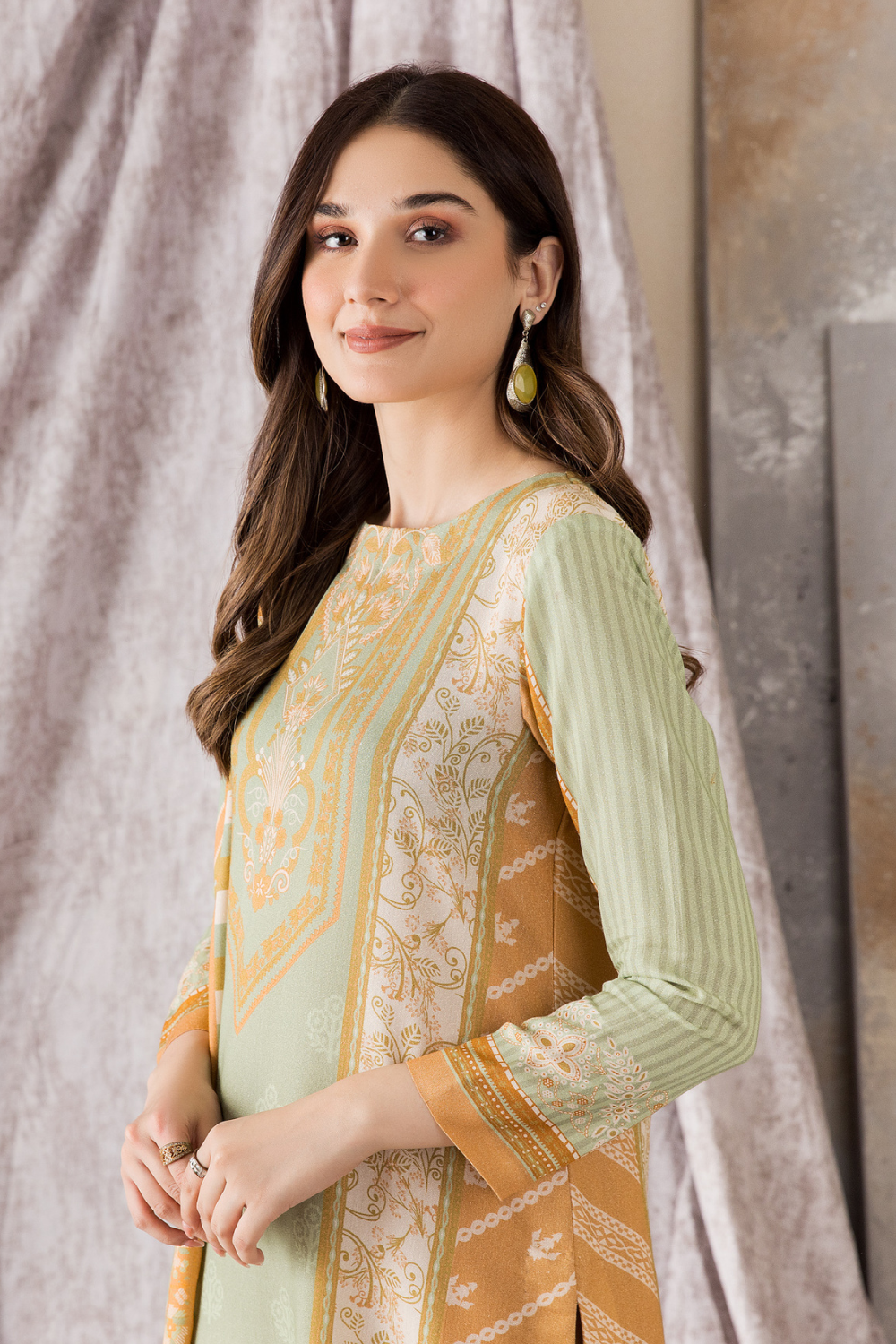 2 PC Unstitched | Printed Karandi Shirt + Dupatta