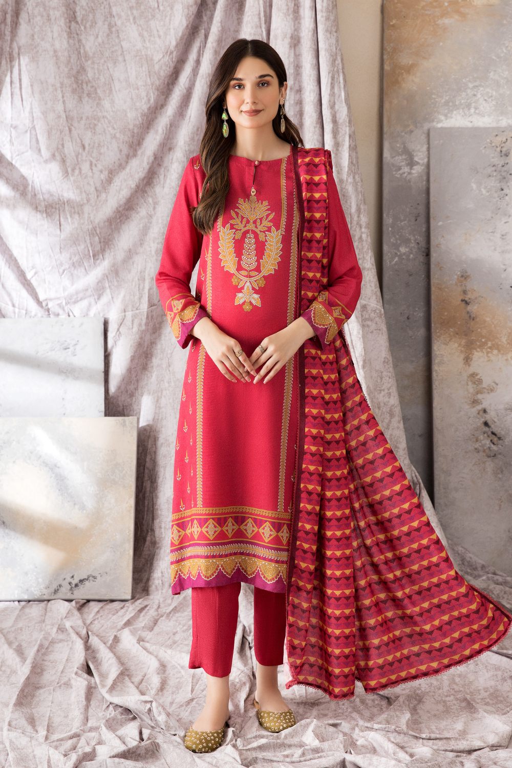 2 PC Unstitched | Printed Karandi Shirt + Dupatta