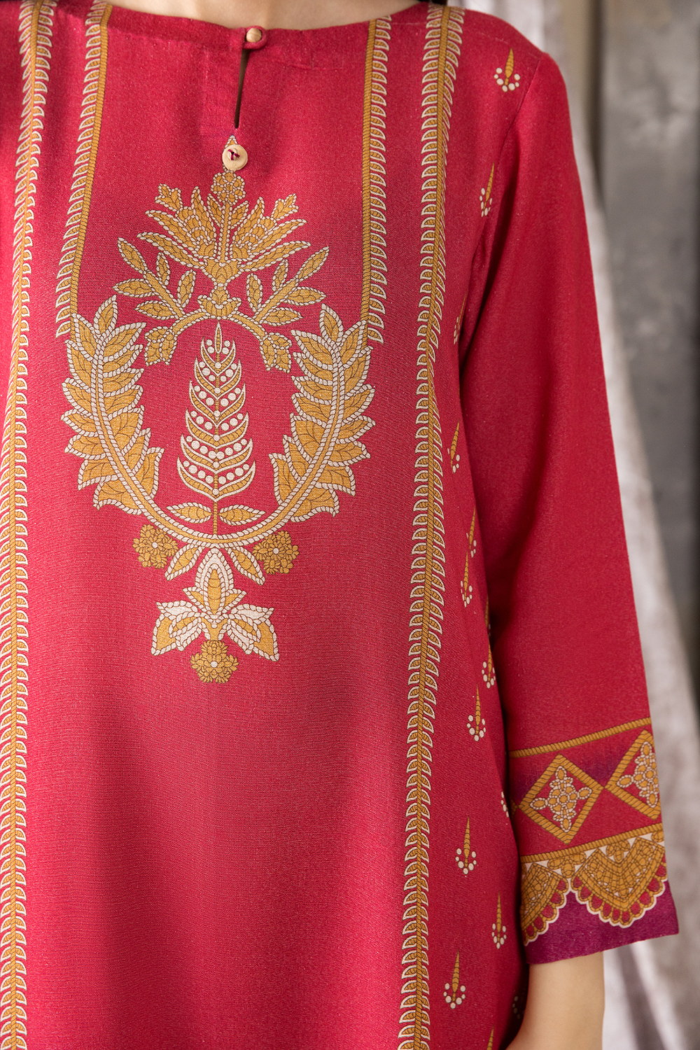 2 PC Unstitched | Printed Karandi Shirt + Dupatta