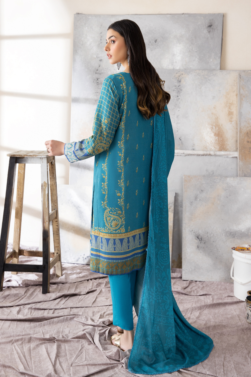 2 PC Unstitched | Printed Karandi Shirt + Dupatta