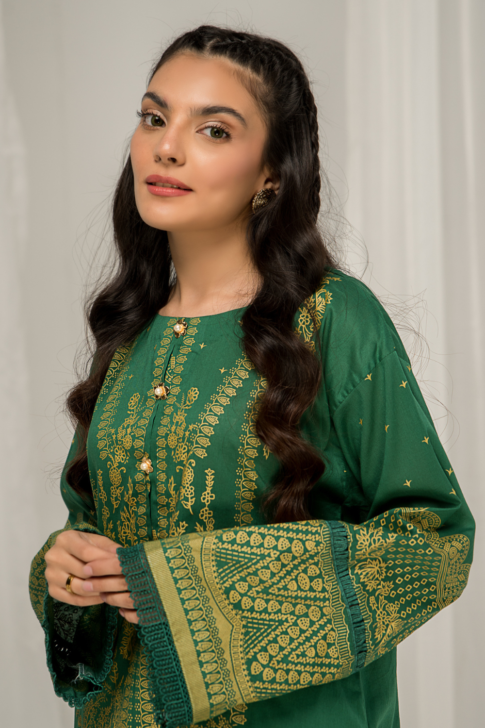 1 PC Unstitched |  Printed Lawn Shirt