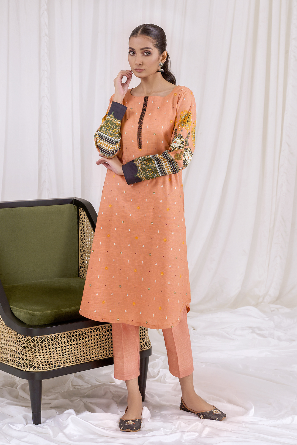 1 PC Unstitched | Printed Khaddar Shirt