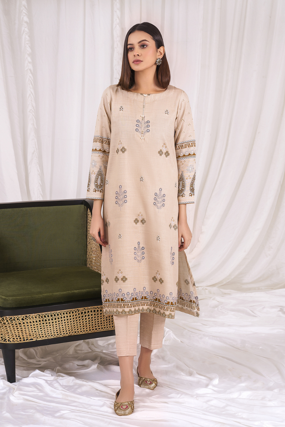 1 PC Unstitched | Printed Khaddar Shirt