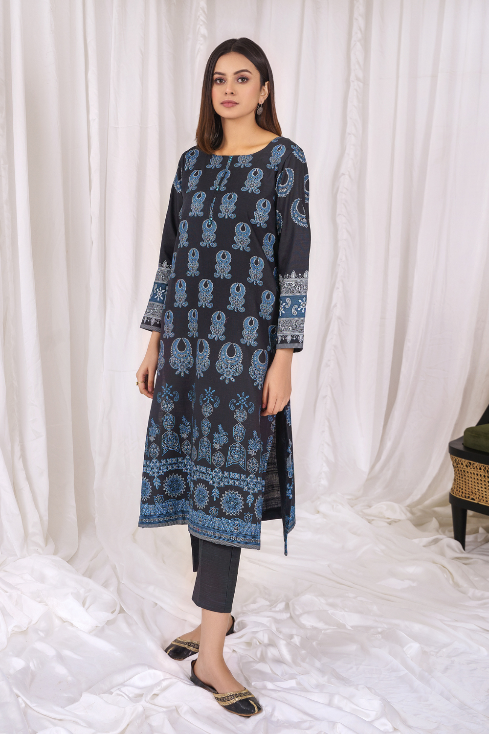 1 PC Unstitched | Printed Khaddar Shirt