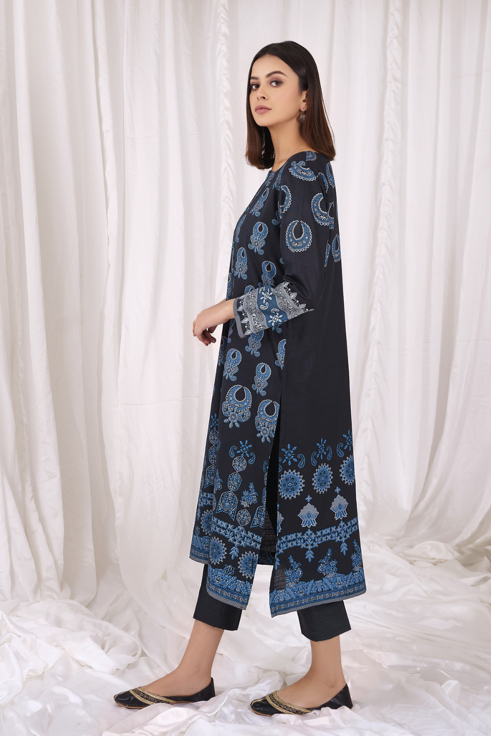 1 PC Unstitched | Printed Khaddar Shirt